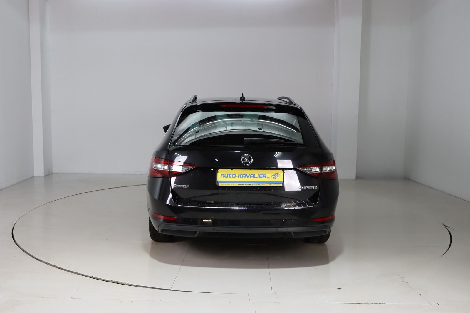 Fahrzeugabbildung SKODA Superb * Memory * PDC * Sithzg.