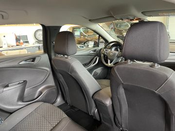Opel Astra K Sports Tourer Turbo *NAVI*SZHZ*TEMPOMAT*