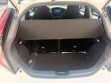 Toyota Aygo (X) - 7