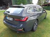 BMW 318d Touring Luxury Line - BMW 318 in Hamburg