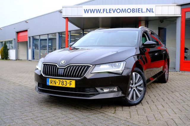 Skoda Superb kombi 1.6 TDI Greenline Business Xenon|Na