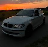 BMW E87 116i - BMW 116: 116i E87