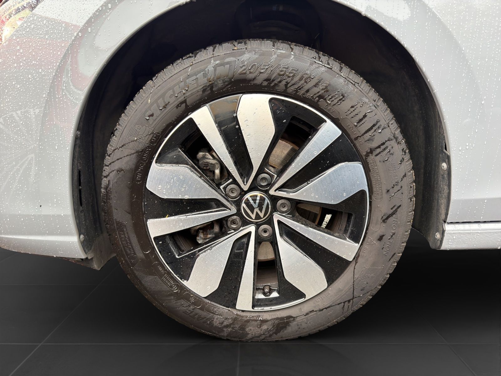Volkswagen Golf - Bild 7