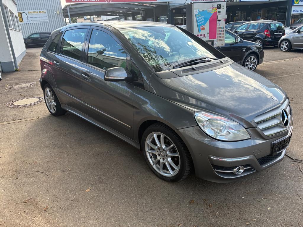 Mercedes-Benz B 170