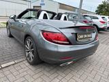 Mercedes-Benz SLC 300 RedArt Edition Autom. RedArt Edition - graue Mercedes-Benz SLC-Klasse