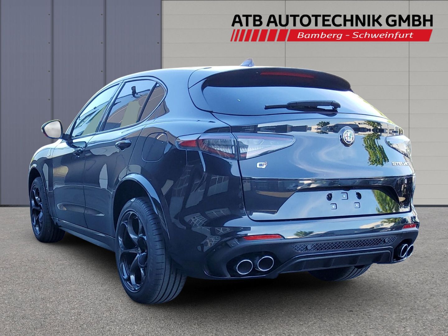Fahrzeugabbildung Alfa Romeo Stelvio Quadrifoglio 520PS Panodach 1,99% Finanz