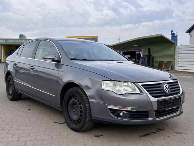 Volkswagen Passat Lim. Comfortline Klima Sitzheizung Temp