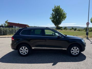 Volkswagen Touareg - 4
