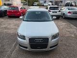 Audi A3 Sportback 1.6 Attraction - Audi A3 Gebrauchtwagen in Saarbrücken