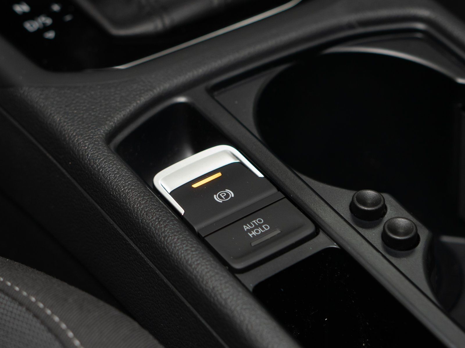 Fahrzeugabbildung Volkswagen Touran Highline R-Line TSI DSG *AHK*Standhzg*7-S