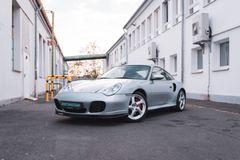 Fahrzeugabbildung Porsche 996 Turbo Coupé  *Schalter / Schalensitze*