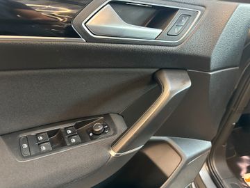 MYAUTOCENTER – Gebraucht- und Jahreswagen mit Werkstattservice in Pfaffenhofen Volkswagen Touran *7.SITZER*ACC*NAV*SZHZ*LED*ALCANTARA*
