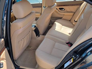 BMW 535 - 11