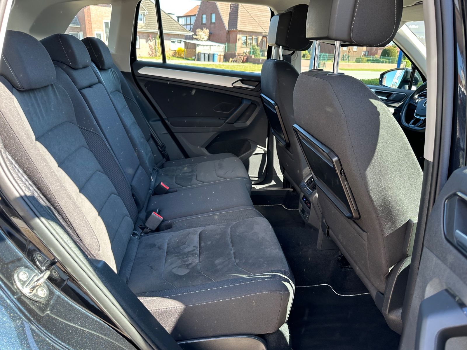 Fahrzeugabbildung Volkswagen Tiguan 1.4 TSI Trendline AHK/GRA/Navi/ErgoSitz