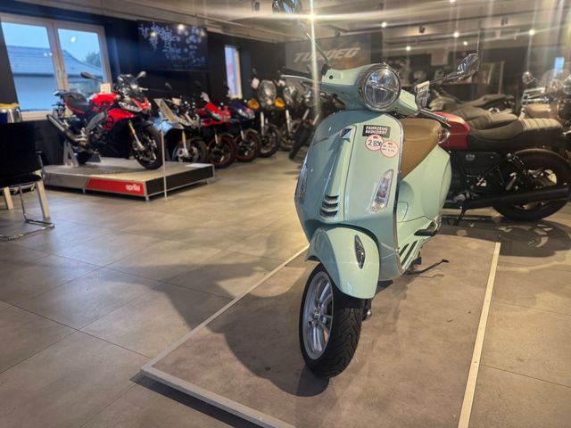 Vespa Primavera 50