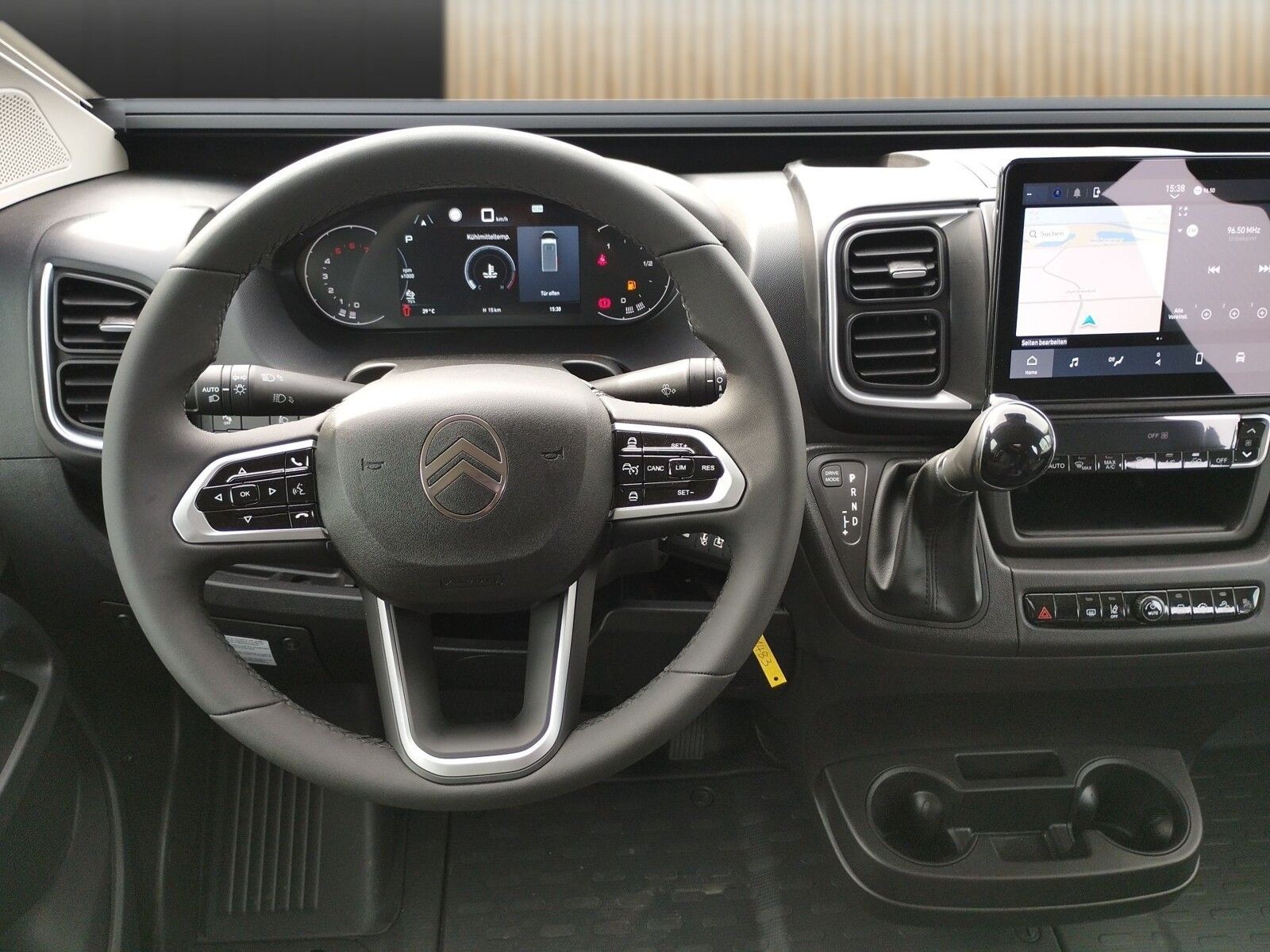 Fahrzeugabbildung Pössl Summit 600 L Citroen Lithium, Solar