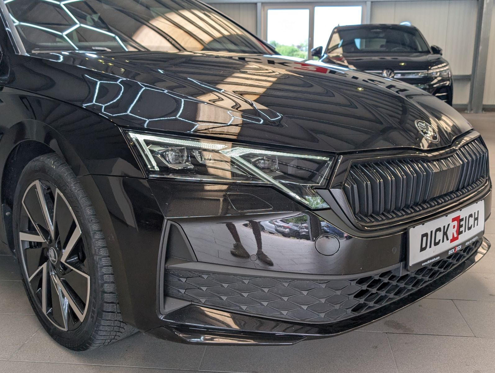 Fahrzeugabbildung SKODA Octavia 2.0 TDI Sportline Matrix Canton AHK 5J.G