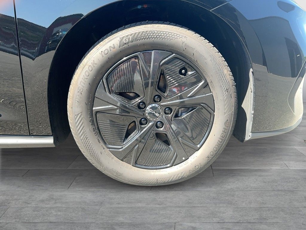 BYD SEAL 6