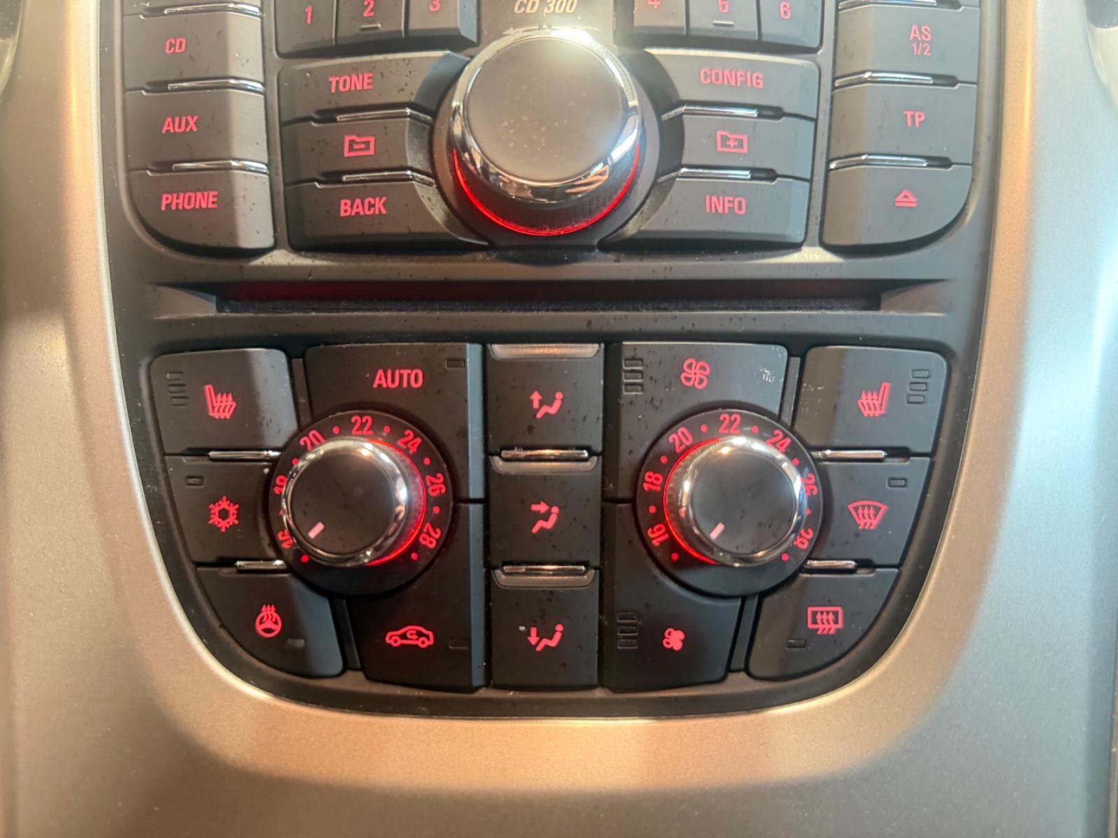 Opel Astra J Lim 150 Jahre Opel