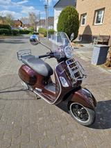 Vespa GTS Super 300 Touring Roller Scooter  - VESPA TOURING