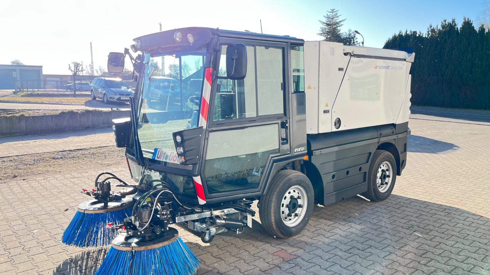 Schmidt Swingo 200+ Kehrmaschine Sweeper