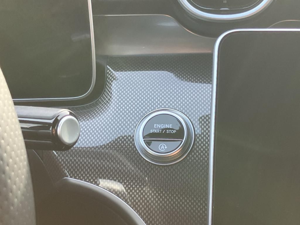 Fahrzeugabbildung Mercedes-Benz C 220 d T-Modell AMG*Night*LED*ParkAss*RFK*AHK