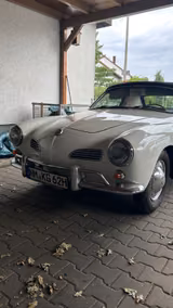 Volkswagen Karmann Ghia - weiße Volkswagen Karmann Ghia