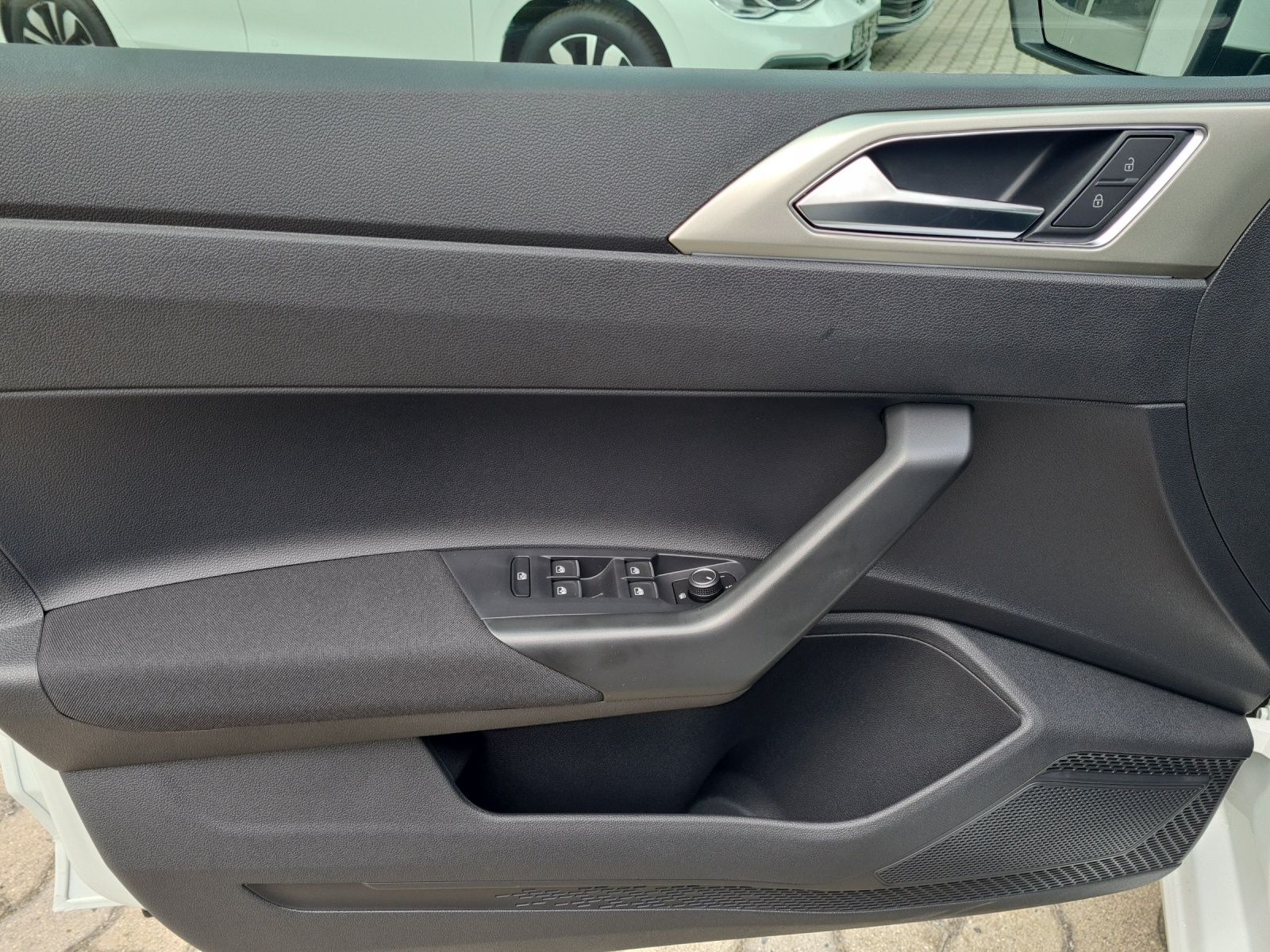 Fahrzeugabbildung Volkswagen Polo Move