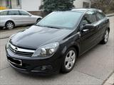 Opel Astra GTC 1.9 CDTI Tüv 12/2027 - Opel Astra mit Diesel-Antrieb: Coupe, 1.9