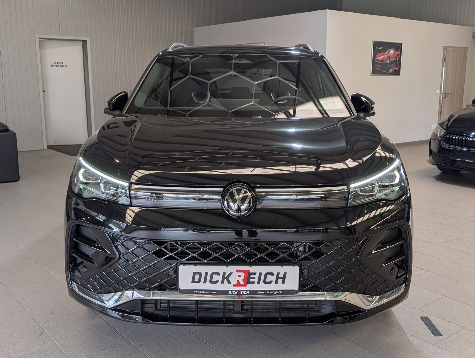 Immagine del veicolo Volkswagen Tiguan 2.0TDI R-Line 4M Pano H/K AHK Matrix 20"
