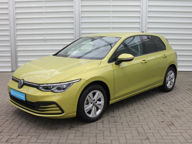 Volkswagen Golf VIII 1.5 eTSI Life 6d 7-Gang-DSG KLI foto 2