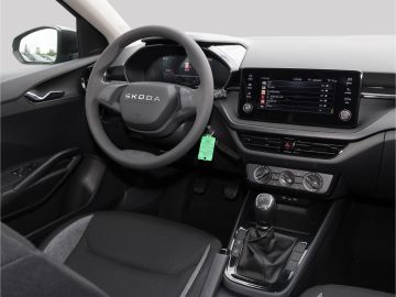 Skoda Fabia Essence 1.0 TSI 6-Gang LED Anschl.GA 3J10