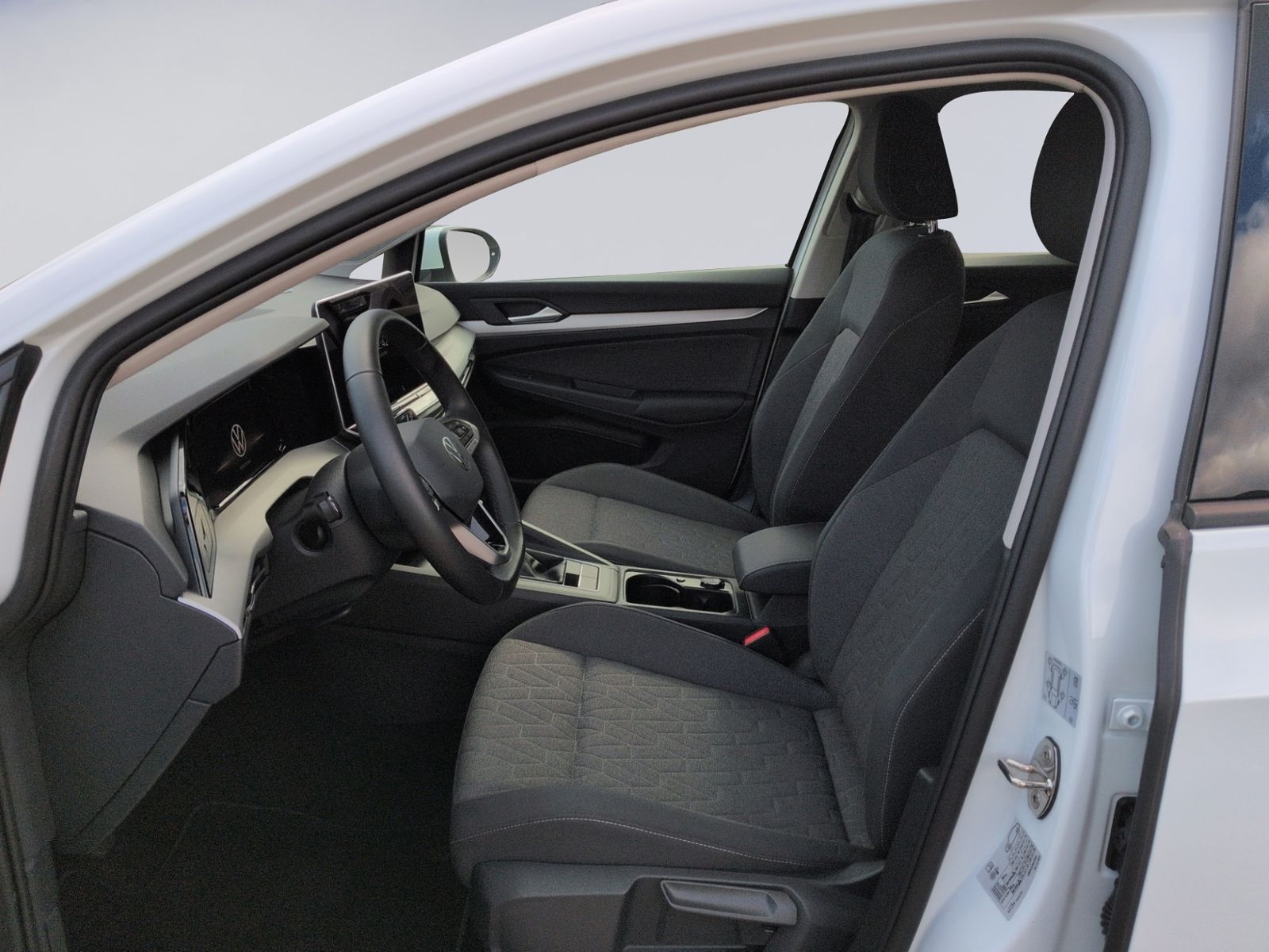 Golf VIII Variant 1.5 TSI Life AHK+APP+NAVI+SHZ