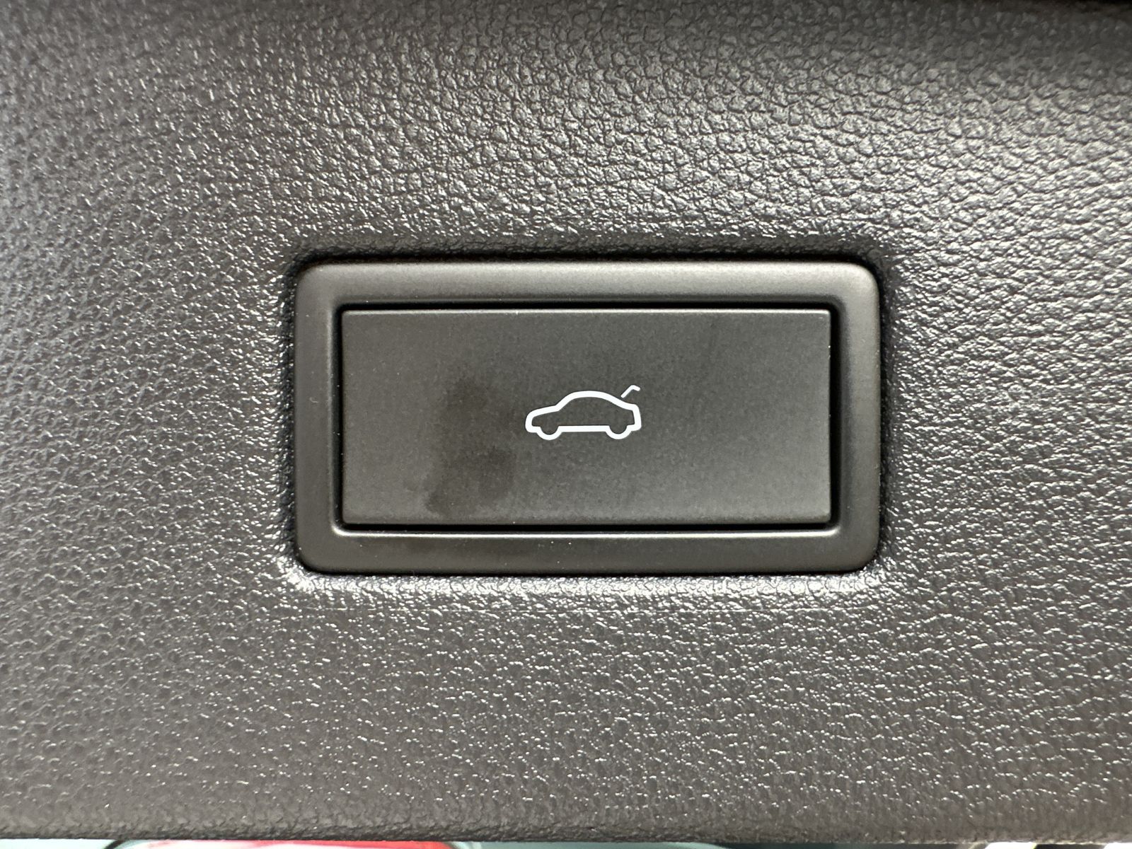 Fahrzeugabbildung SEAT Tarraco 2.0 TDI DSG FR 7-SItzer NAV+LED+AHK+PANO