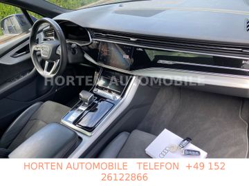 Audi Q7 - 8