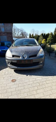 Renault Clio III Rip Curl