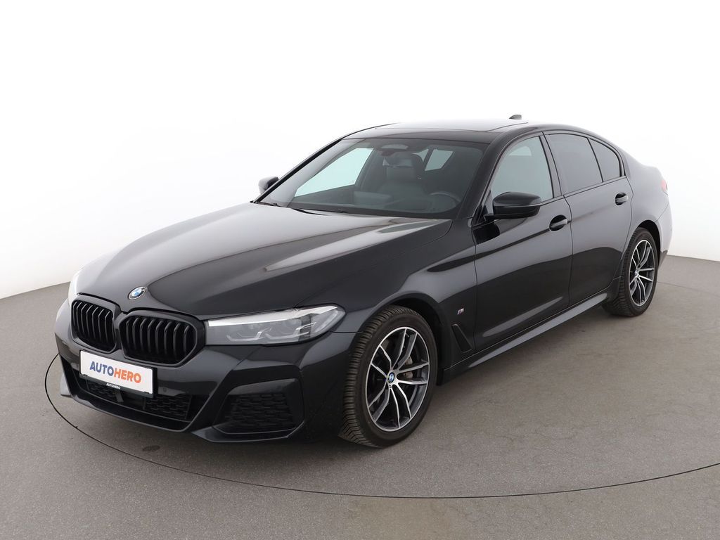 Image of BMW 530