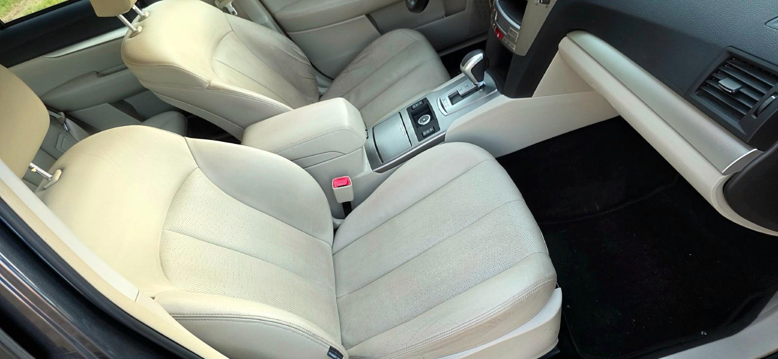 Subaru Legacy/Outback 2,0 LPG/4x4/Leder/Xenon/ Kamera