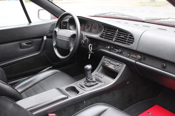 صورة 6 لـ 1990 Porsche 944
