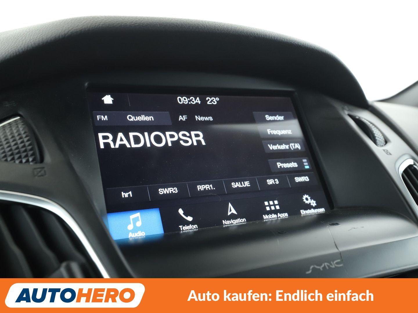 Ford Focus 2.0 EcoBoost ST *NAVI*XENON*TEMPO*PDC*SHZ*