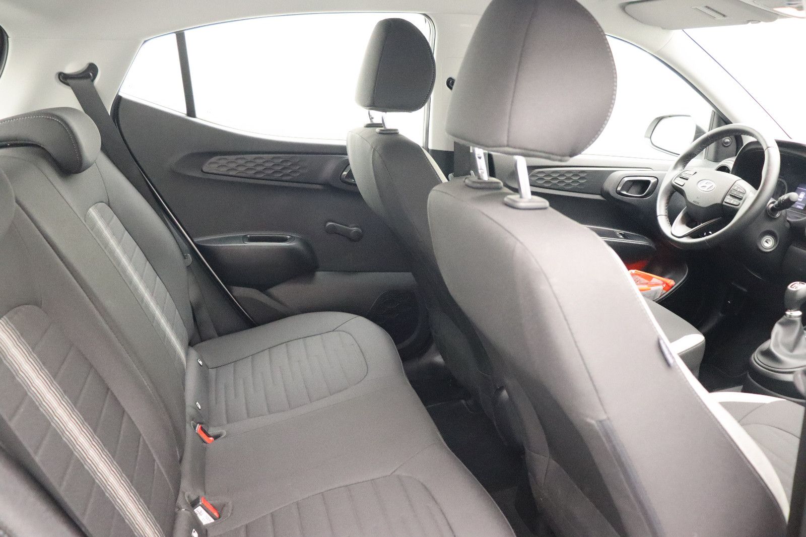 Fahrzeugabbildung Hyundai i10 Select SHZ LHZ LDA TEMPO