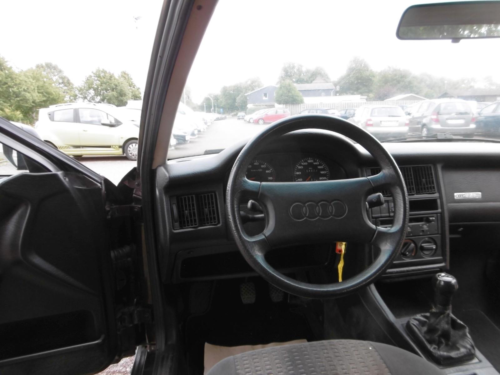 Audi 80