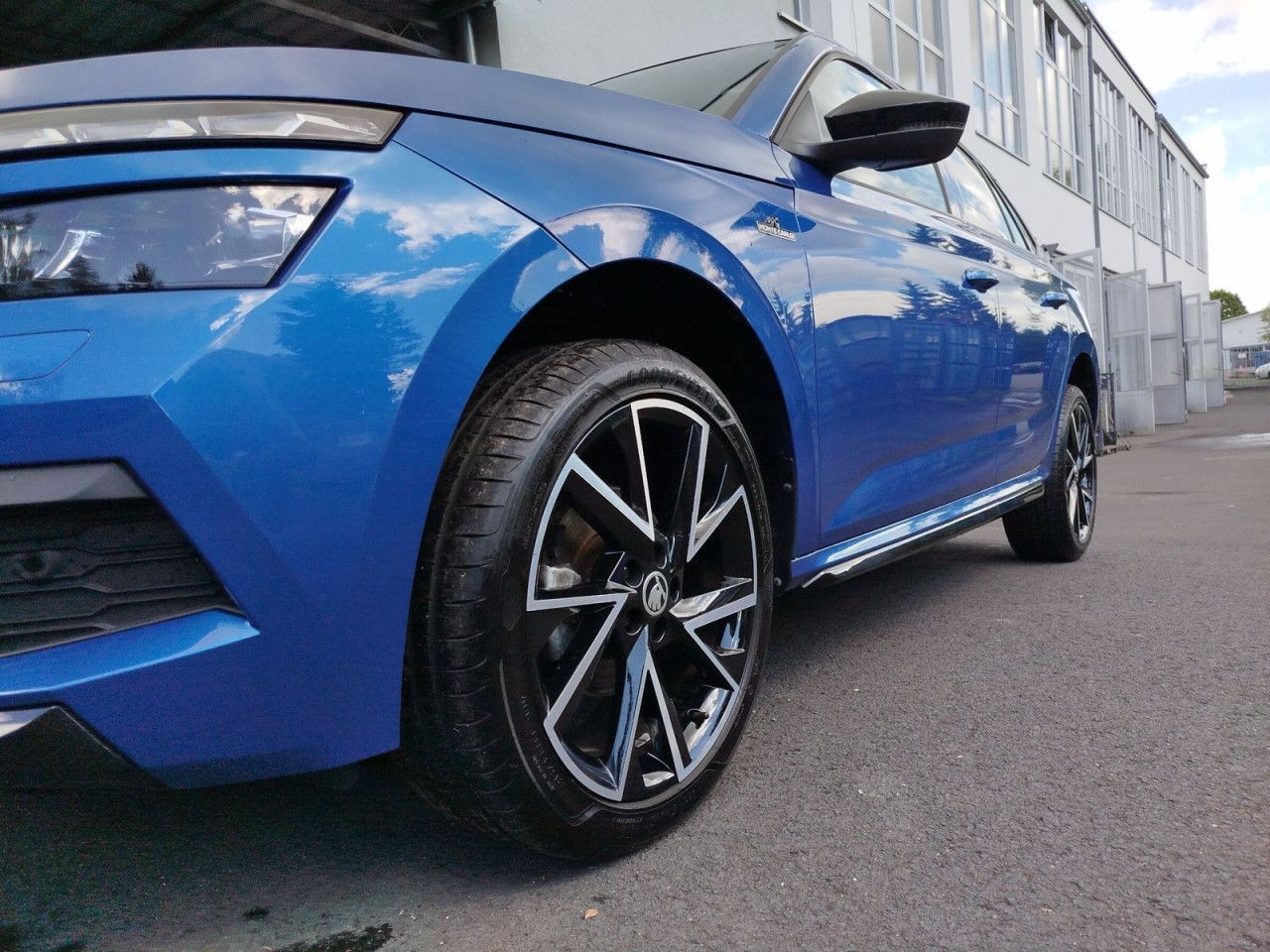 Fahrzeugabbildung SKODA Kamiq Monte Carlo TS70/1.0 M5F