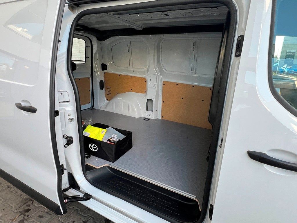 Fahrzeugabbildung Toyota Proace L1 Kasten Electric Meister 75kWh NAVI