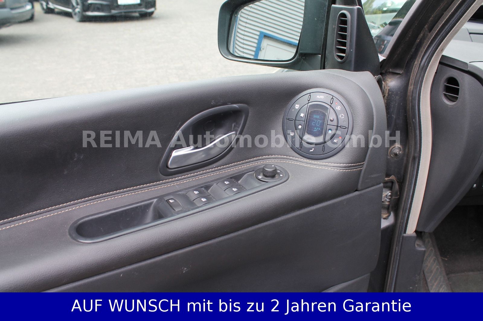 Fahrzeugabbildung Renault Espace Edition 2,0 dci Automatik, 7 Sitzer, Navi