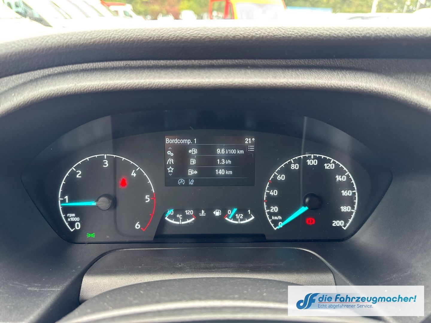 Fahrzeugabbildung Ford Transit Kasten 350 L2 Trend 2.0  Klima DAB Totwi