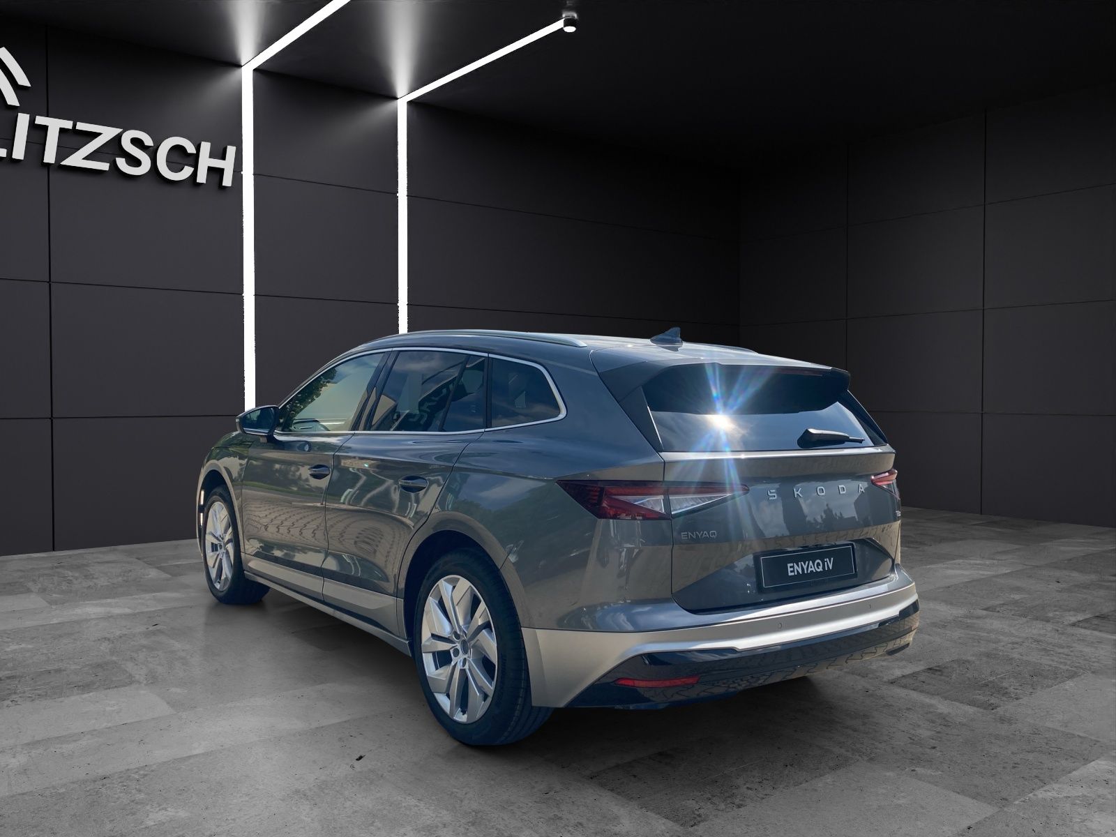 Fahrzeugabbildung SKODA Enyaq 85 x eco Suite