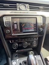 Volkswagen Passat Variant 2.0 TDI SCR 176kW DSG 4MOT Hi... - VW Passat Variant in Solingen