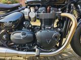 Triumph Bonneville Bobber Black Jekill & Hyde - TRIUMPH BONNEVILLE BLACK