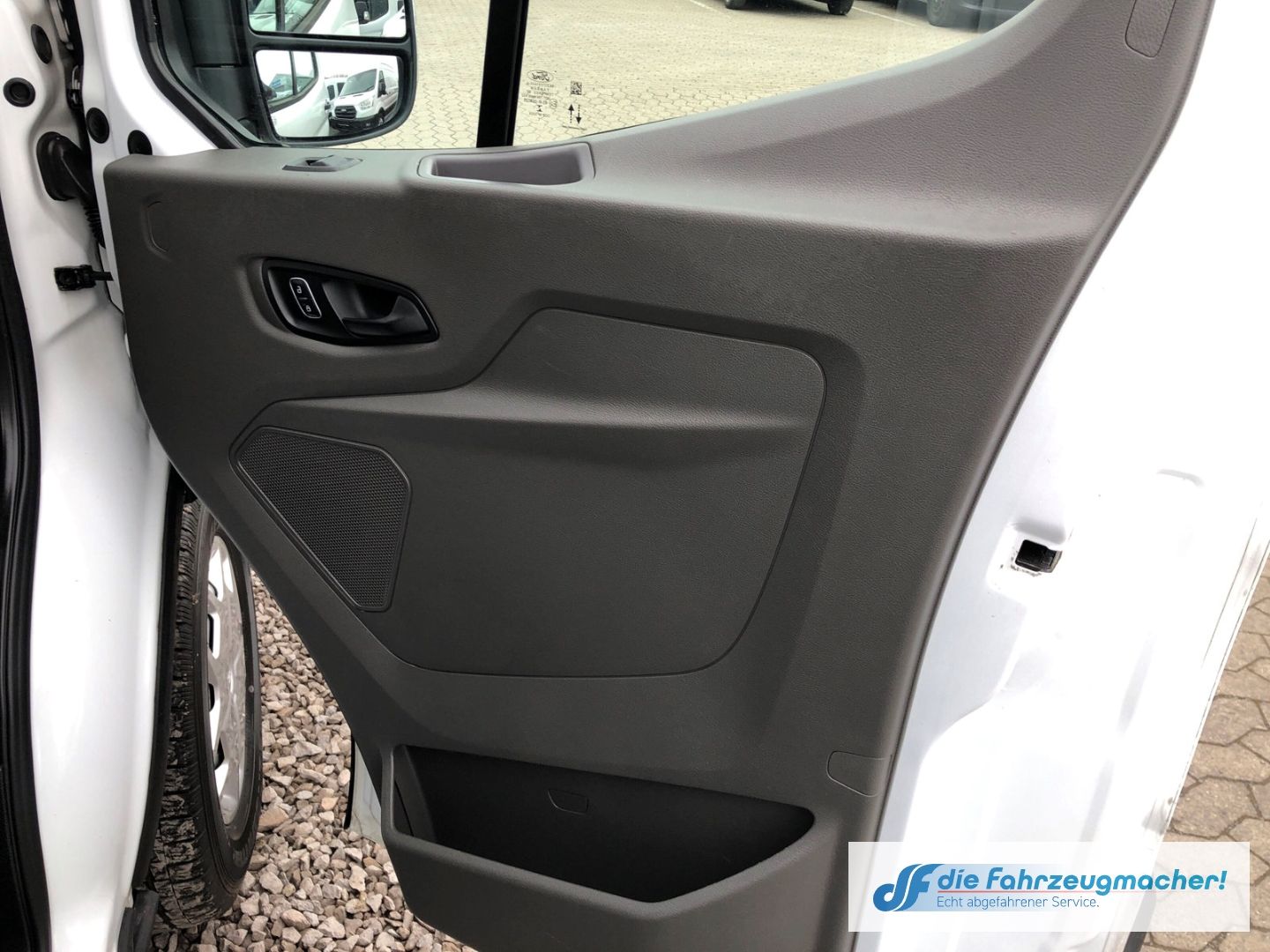 Fahrzeugabbildung Ford Transit Kasten 350 L3 Trend 2.0 TDCi DPF AHK App